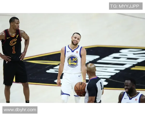 2016年NBA总决赛骑士与勇士第三场精彩回放全景解析与赛后点评 2016年NBA总决赛骑士与勇士第三场精彩回放全景解析与赛后点评