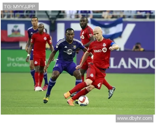 奥兰多公开赛对阵纽约城精彩比分回顾与赛况分析 奥兰多公开赛对阵纽约城精彩比分回顾与赛况分析